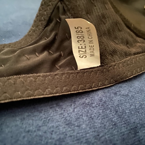 Gold and yellow sequin bra size 38 B/C - Picture 2 of 4